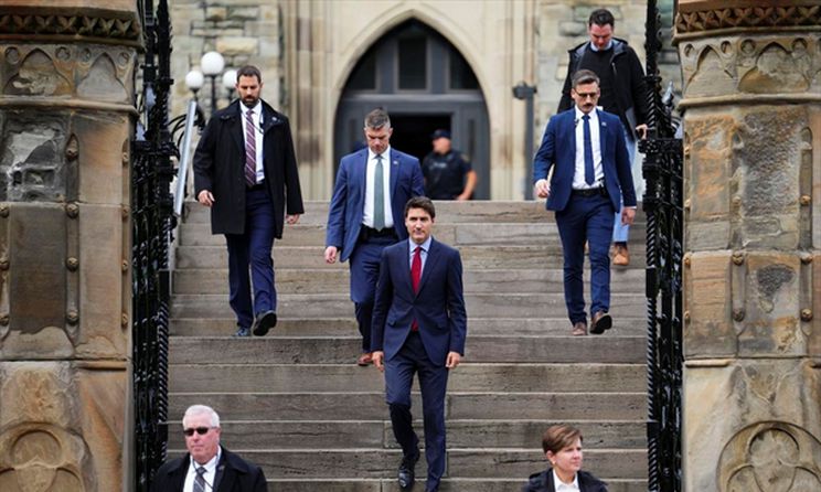 Justin Trudeau bends to health advice, public pressure and politics as pandemic restrictions wind down – OurWindsor.ca