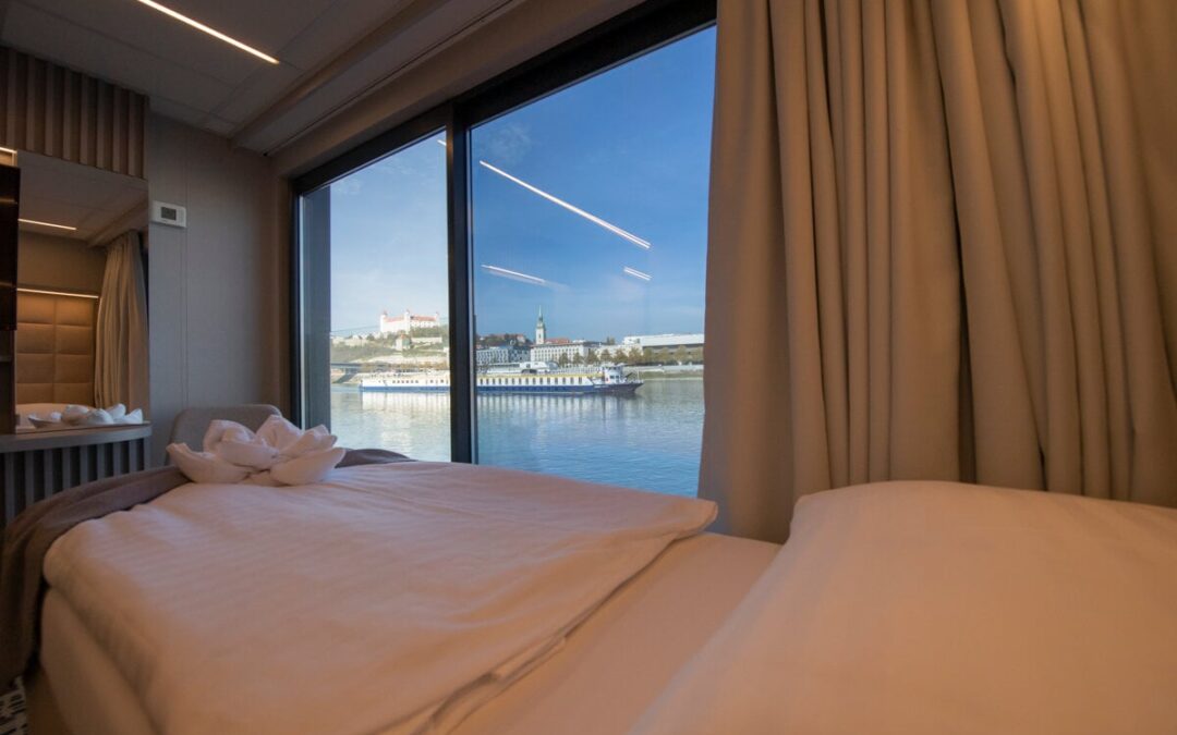 The only Slovak hotel ship is anchored in Bratislava. Now you can peek inside